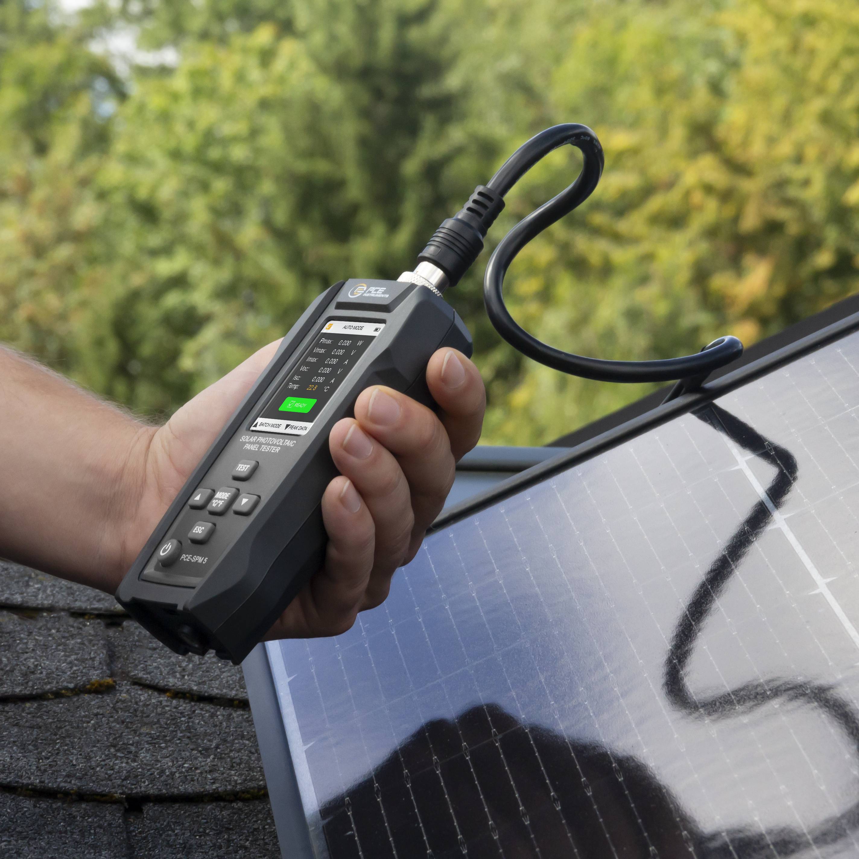 PCE Instruments Solarpanel-Messgerät PCE-SPM 5 mit I-V/P-V-Kennlinienmessung |Voc 0 … 60 V |Isc 0 … 30 A |Pmax 0 … 800 W