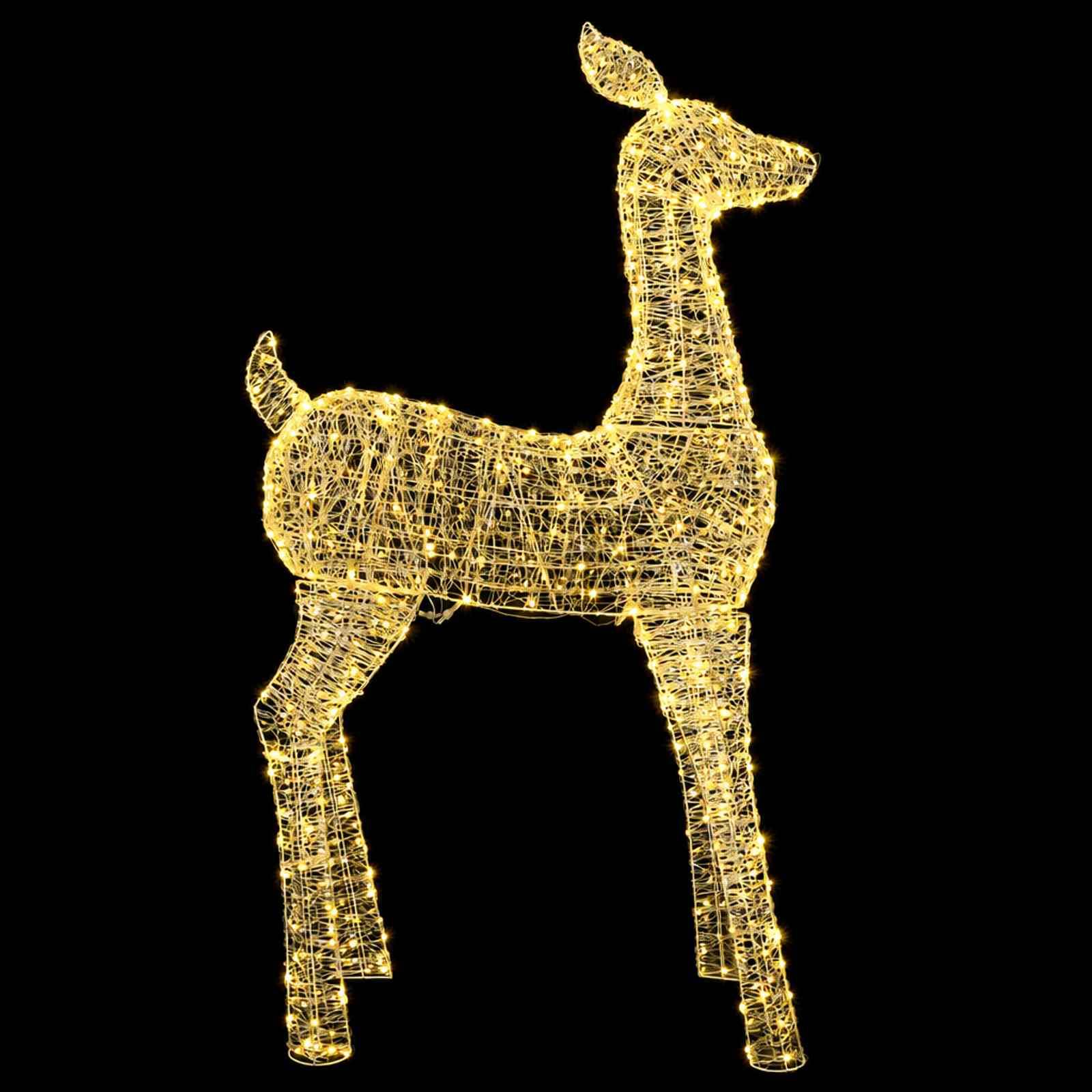 Leuchtende goldene Drahtgitter-Hirschfigur, die sich vor schwarzem Hintergrund im Profil aufrecht präsentiert.