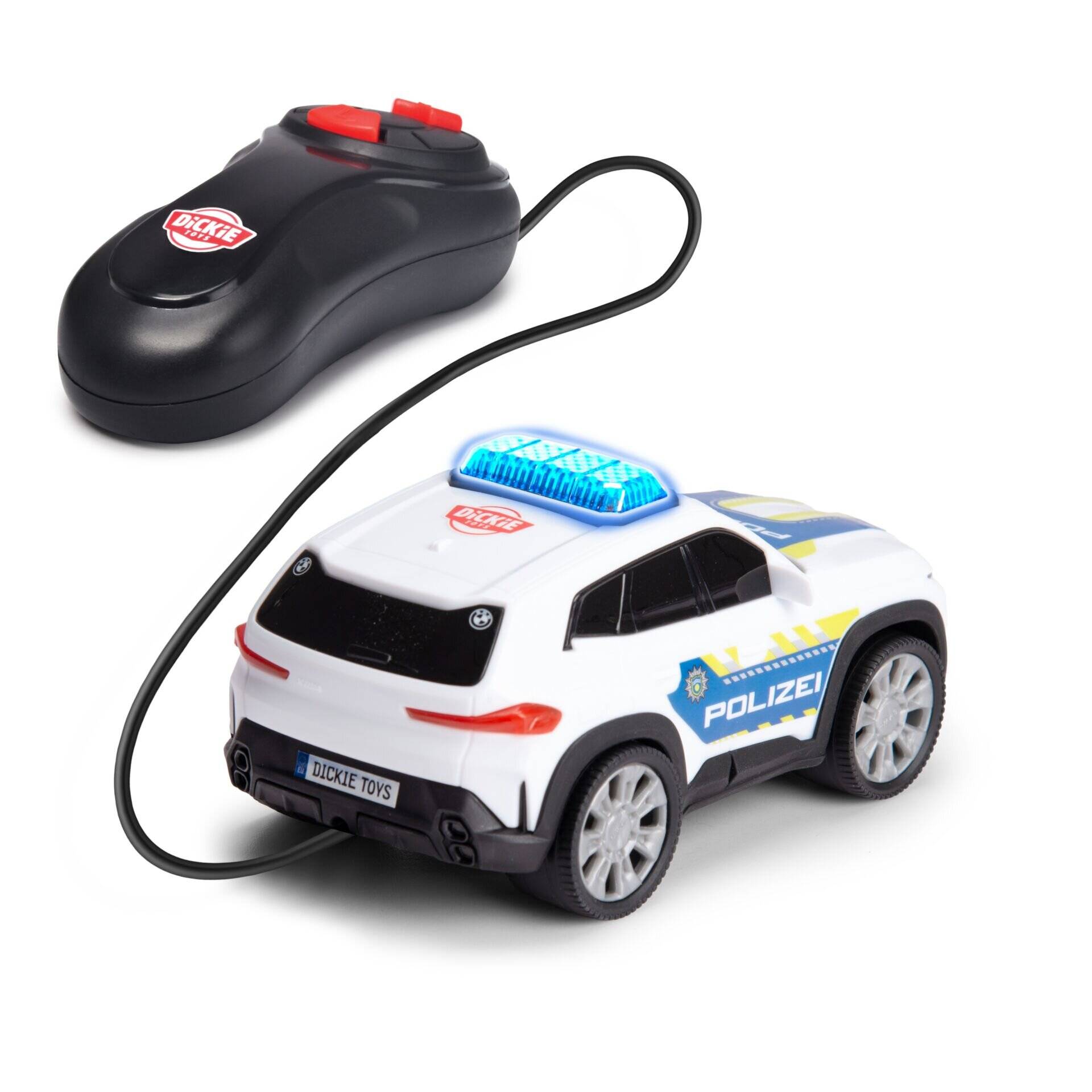 Ferngesteuertes Spielzeugpolizei-SUV mit blauer Lichtleiste und schwarzem, per Kabel verbundenem Controller auf weißem Hintergrund.