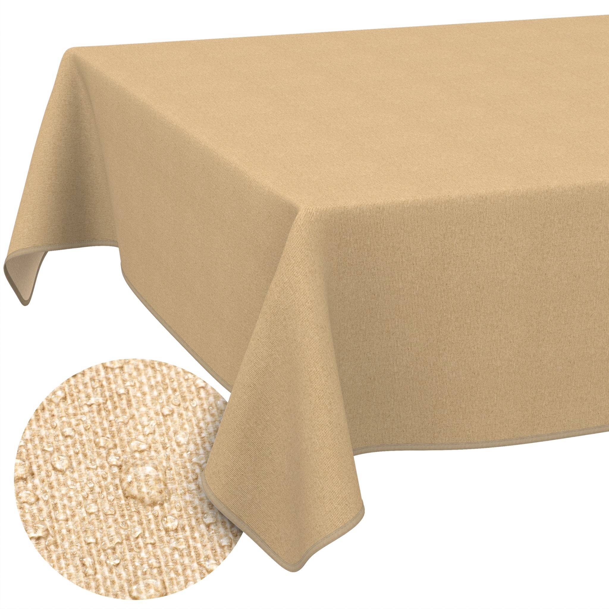Beige gewebte Tischdecke, die über einen rechteckigen Tisch drapiert ist, mit einer Nahaufnahme, die das strukturierte Stoffmuster zeigt.