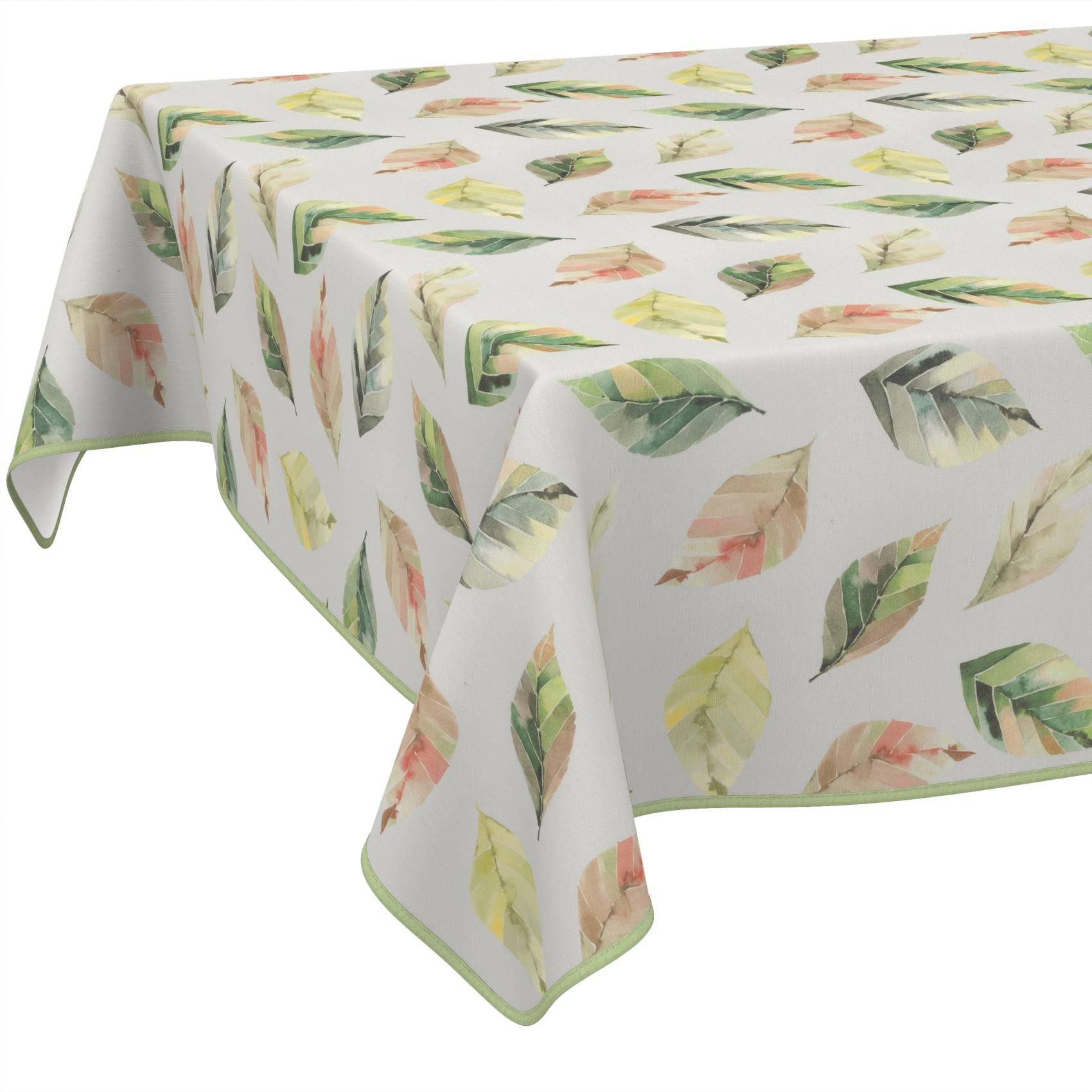 Weiße Tischdecke mit grün gesäumtem Blattdruck über einem Tisch drapiert, vor einem einfachen Hintergrund gezeigt.
