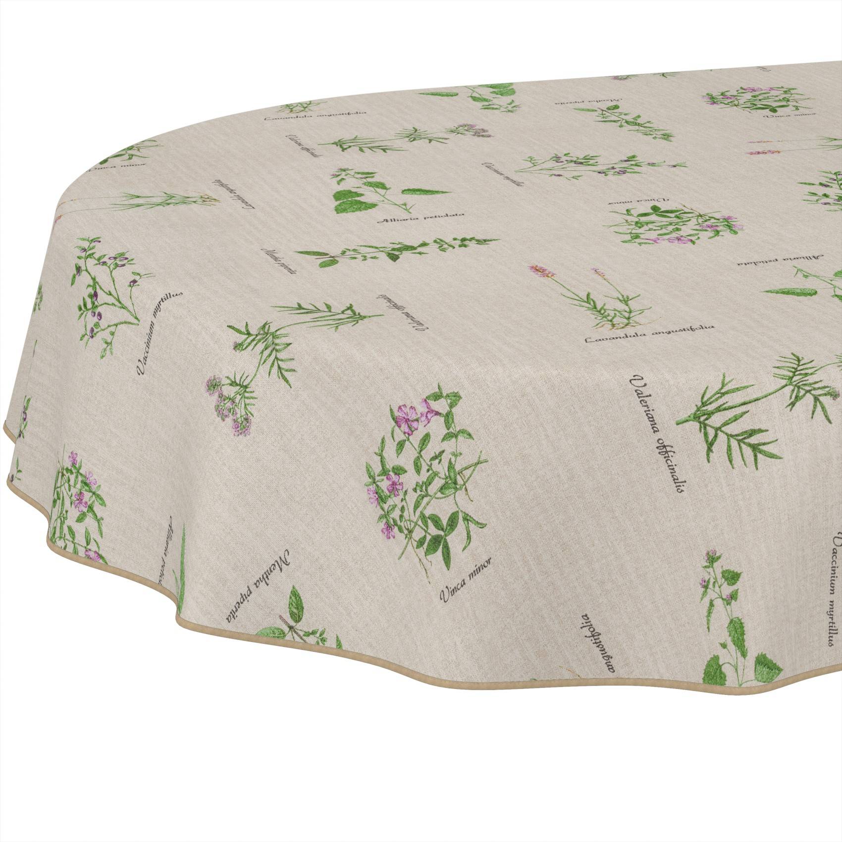 Beige Tischdecke mit verstreuten botanischen Kräuterillustration und Pflanzennamen, die über den Stoff gedruckt sind.
