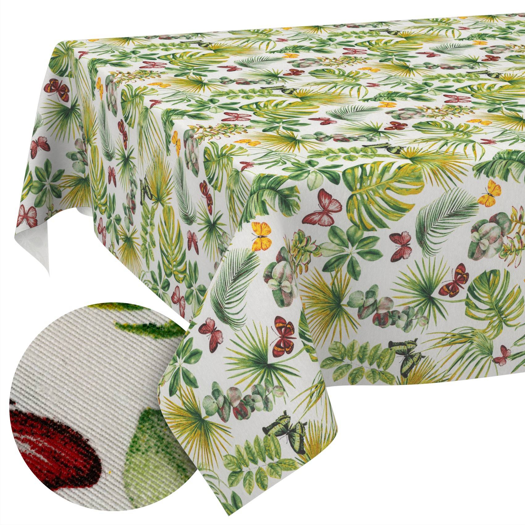 Rechteckige Tischdecke mit weißem Hintergrund, bedeckt mit grünen tropischen Blättern und roten Schmetterlingen; Ausschnitt zeigt die gewebte Stoffstruktur und Druckdetails.
