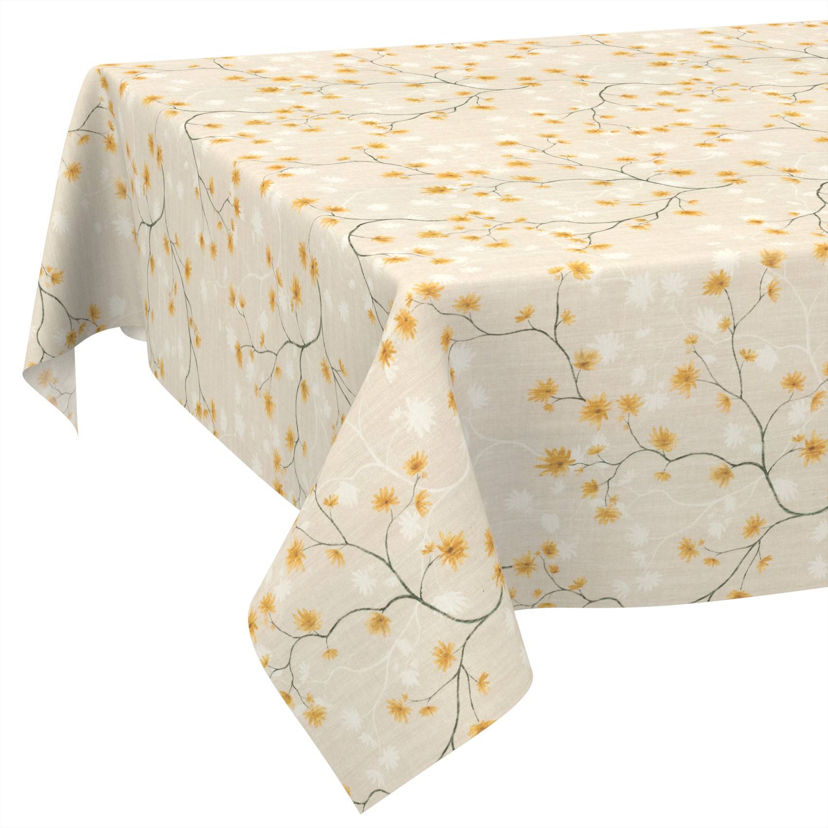 Weiße Tischdecke mit einem zarten gelben Blumen- und Rankenmuster, die über einen rechteckigen Tisch drapiert ist.
