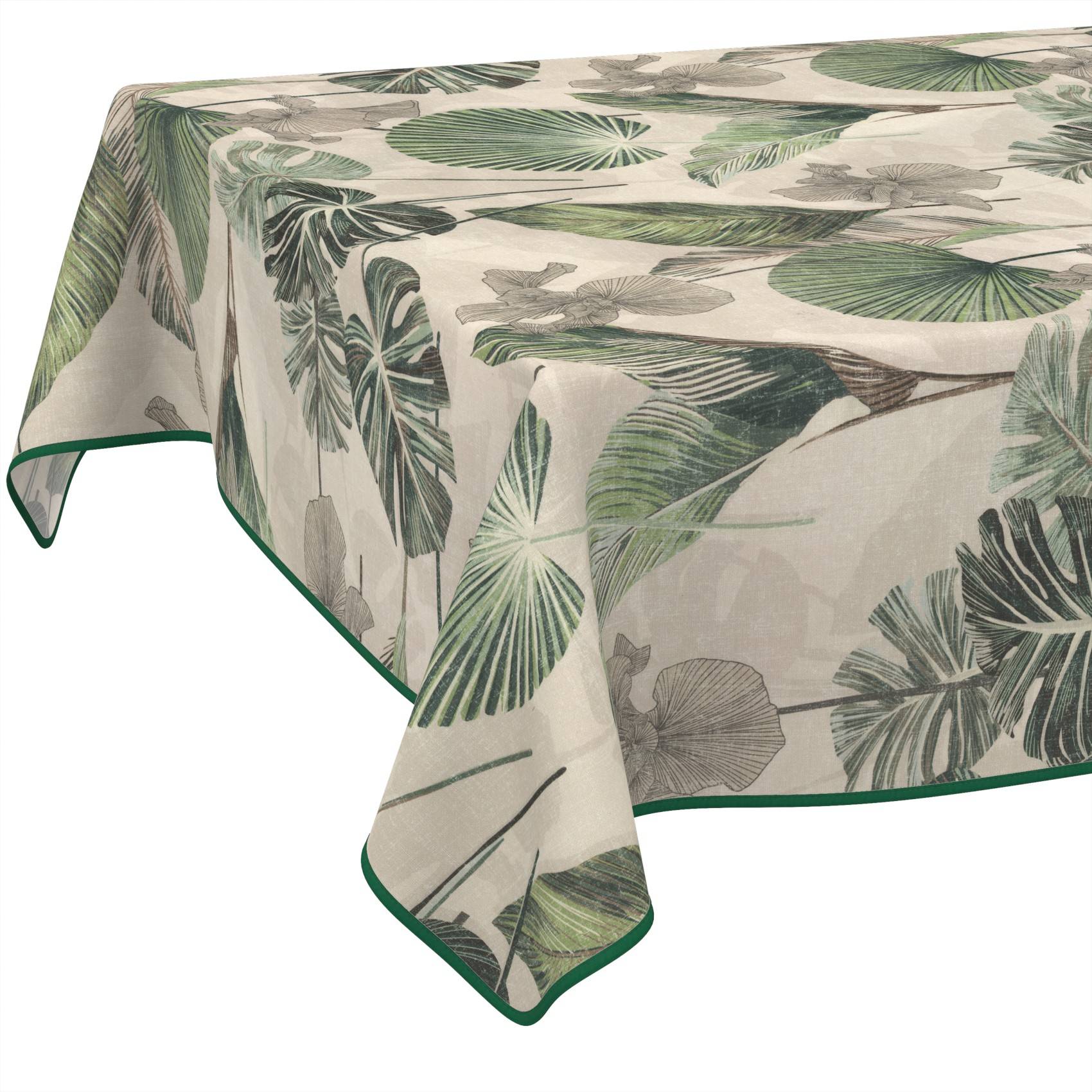Rechteckige Tischdecke mit grünem Tropenblatt-Muster und dunkelgrünem Rand auf weißem Untergrund.