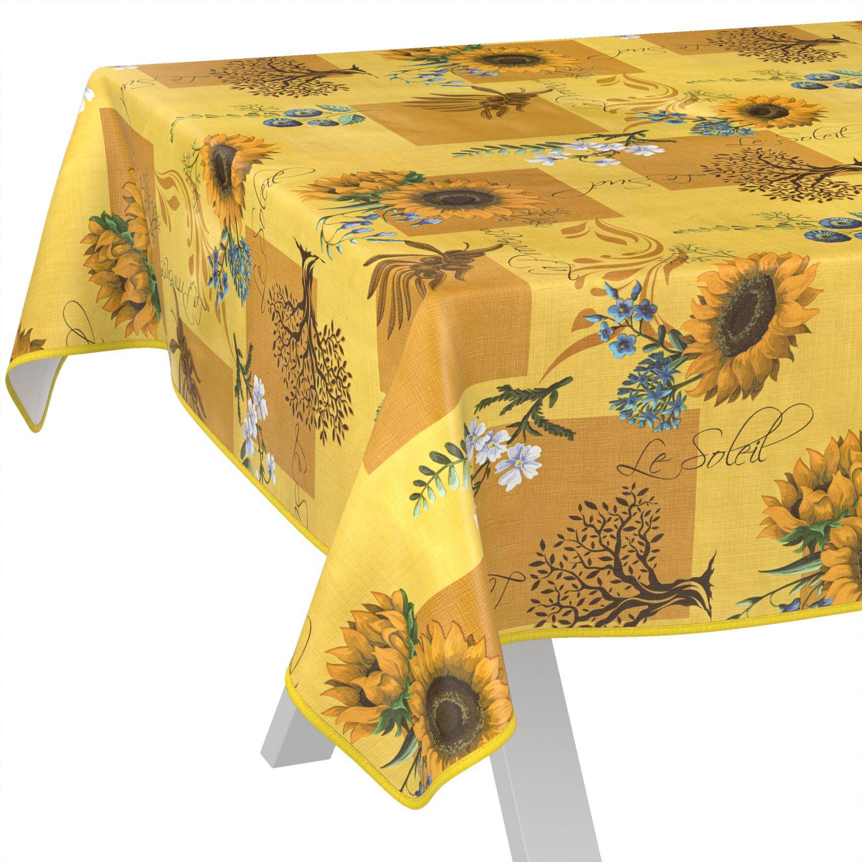 Gelbe Tischdecke mit Sonnenblumen- und Blumenmuster, drapiert über einem rechteckigen Tisch, mit dem Wort „Le Soleil".