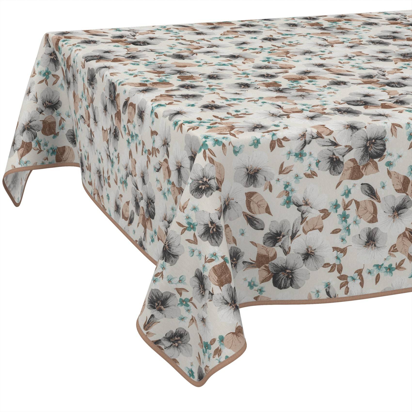 Rechteckige Tischdecke mit beigem Blumendruck und braunem Saum über einen Tisch drapiert.