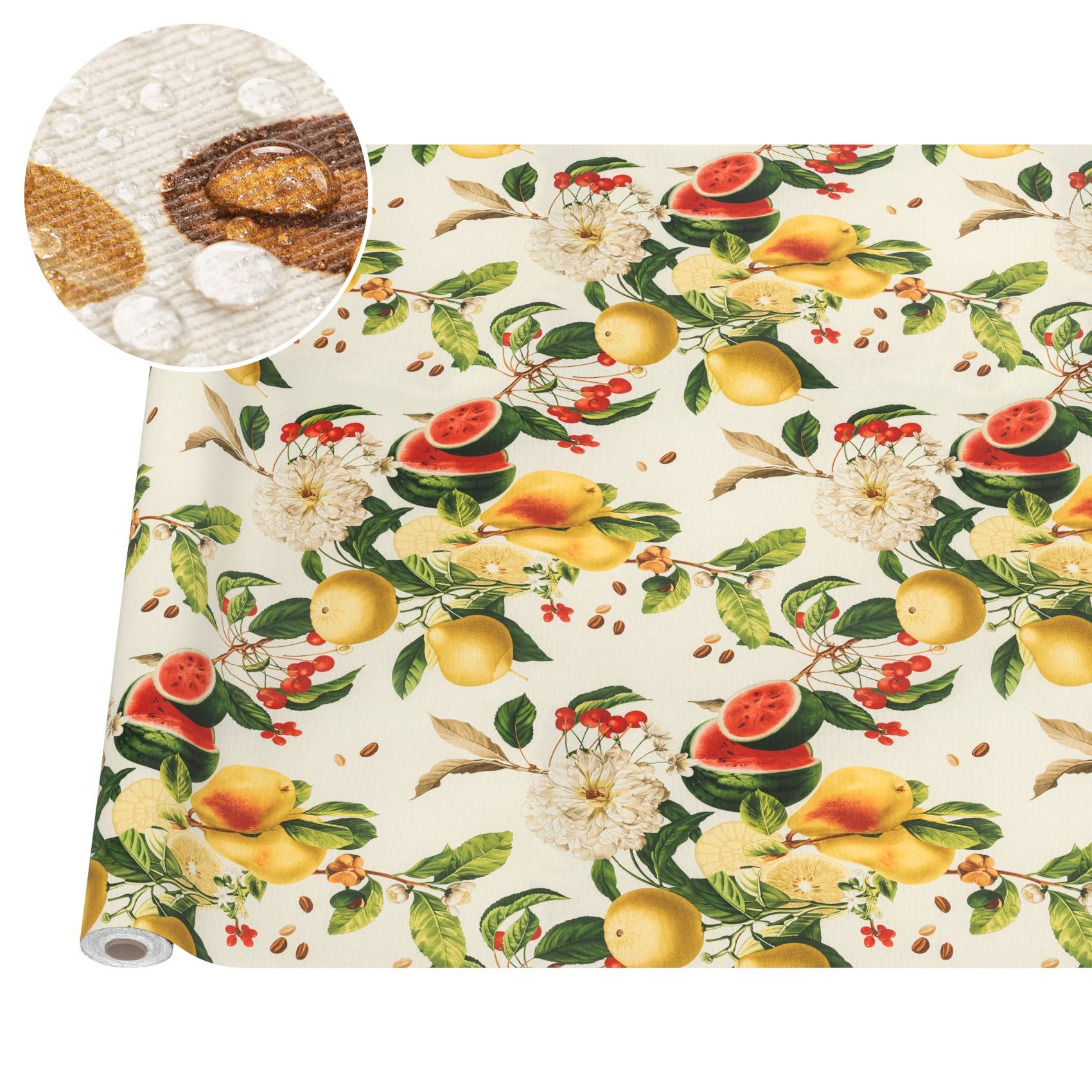 Rolle mit fruchtmusteriertem selbstklebendem Regalbrett- oder Tapetenschutzbelag in Creme mit Zitronen, Wassermelonen, Blüten und Grünpflanzen; die Vergrößerung zeigt die strukturierte selbstklebende Rückseite.
