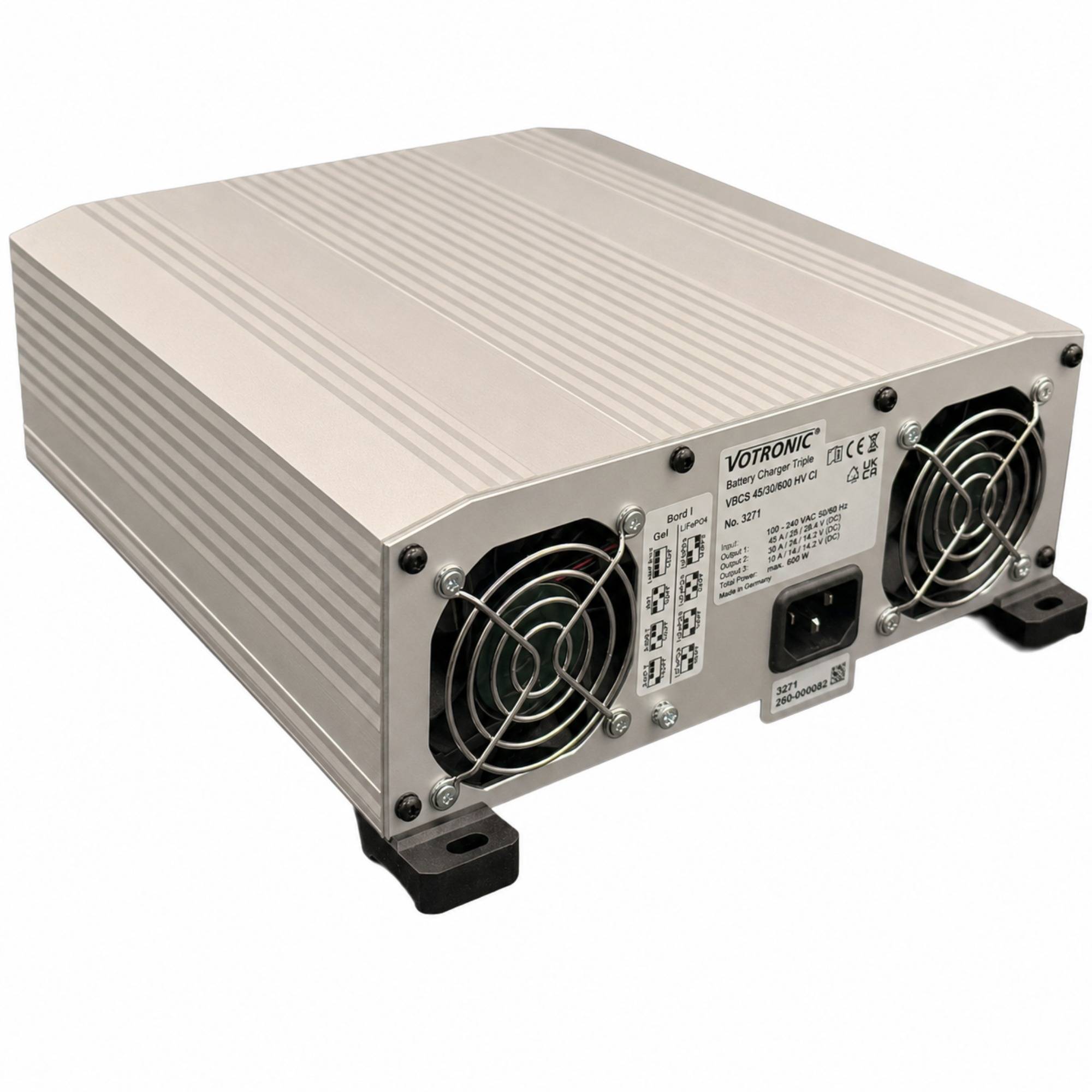Votronic VBCS 45/30/600 Triple HV CI 3271 – 45A B2B-Ladewandler, 30A Netzladegerät &amp; 600Wp MPPT-Solarladeregler