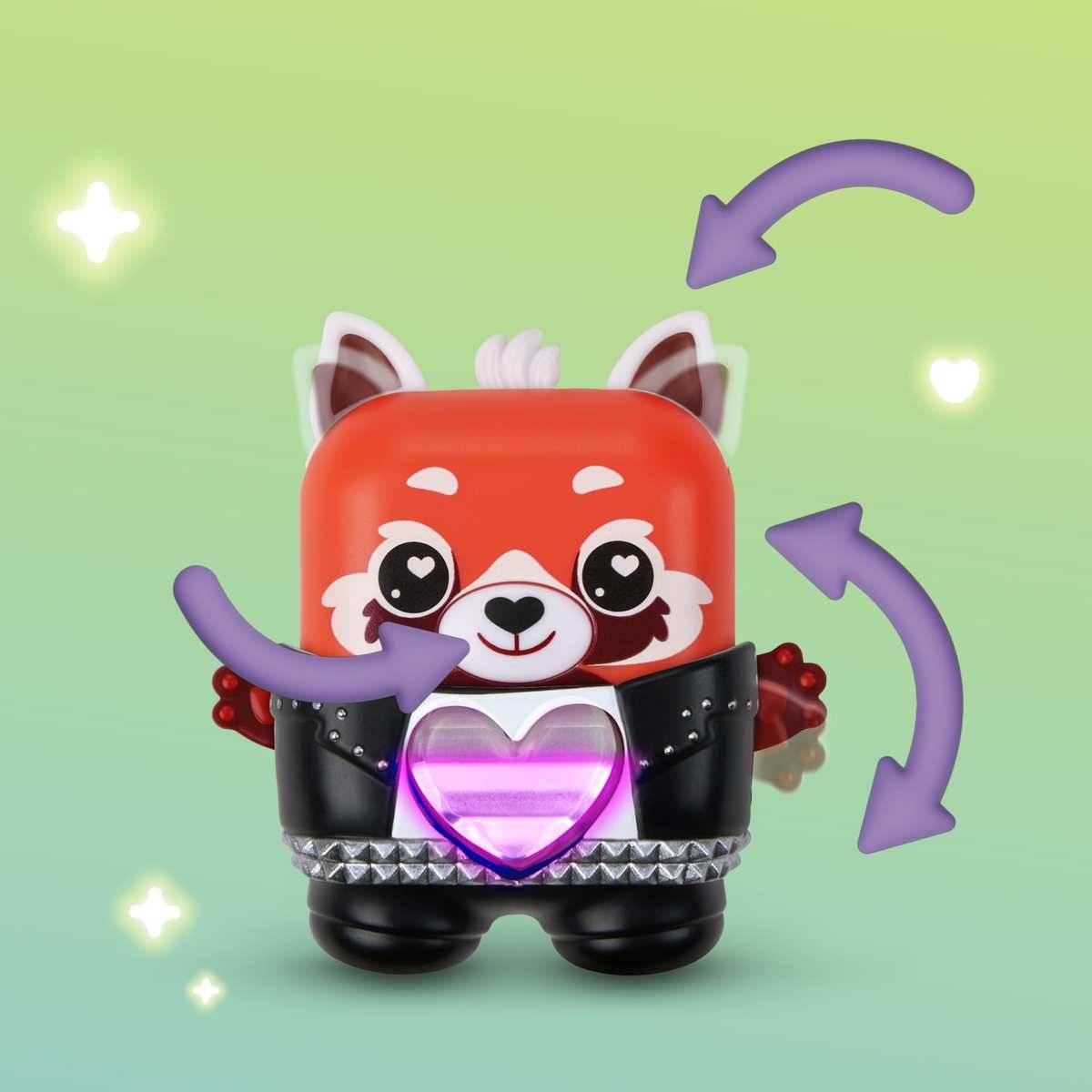 Süße rote Panda-Figur mit einem leuchtenden violetten Herzen auf der Brust, dargestellt mit violetten Pfeilen, die Rotation oder Bewegung auf grünem Hintergrund andeuten.