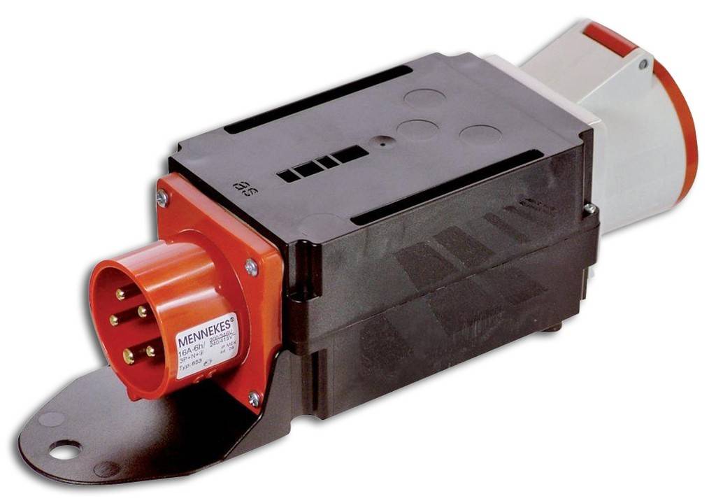 Adapter MIXO "MAIN"Gehäuse aus hochbruchfestem SpezialkunststoffIP 44 SpritzwassergeschütztEingang 1 CEE-Gerätestecker 400 V, 16 A, 5-poligAusgang
