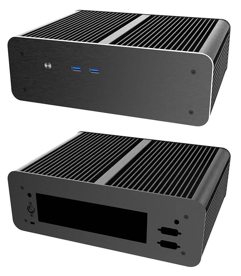 Zwei Ansichten eines kleinen schwarzen Metallcomputer-Gehäuses mit geripptem Deckel und vorderen Anschlüssen, dargestellt geschlossen und mit einer vorderen Anzeigeöffnung.