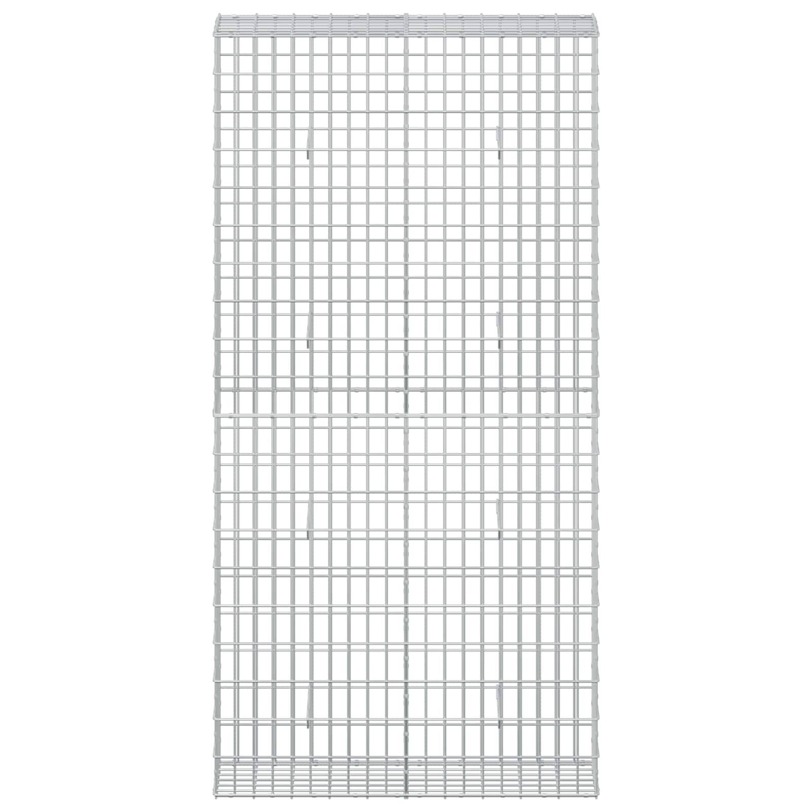 Hoher rechteckiger weißer Drahtspeicherkorb oder Gitterpanel mit offener Vorderseite und schmaler vertikaler Form, isoliert auf weißem Hintergrund dargestellt.