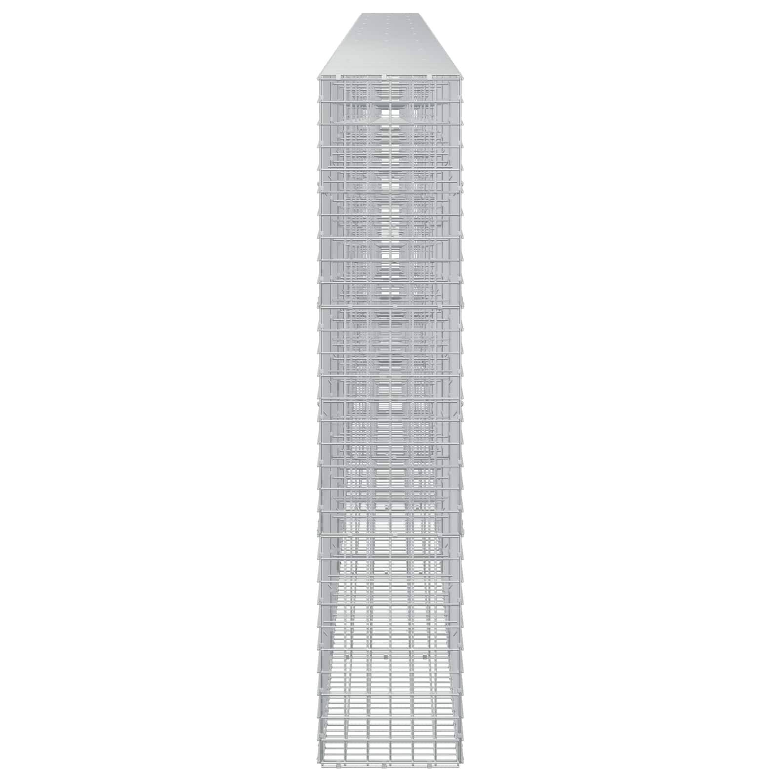 Schlanker, schmaler, grauer architektonischer Turm oder Gebäude von vorne gesehen, mit verjüngter Spitze und dichter horizontaler und vertikaler Gitterfassade.