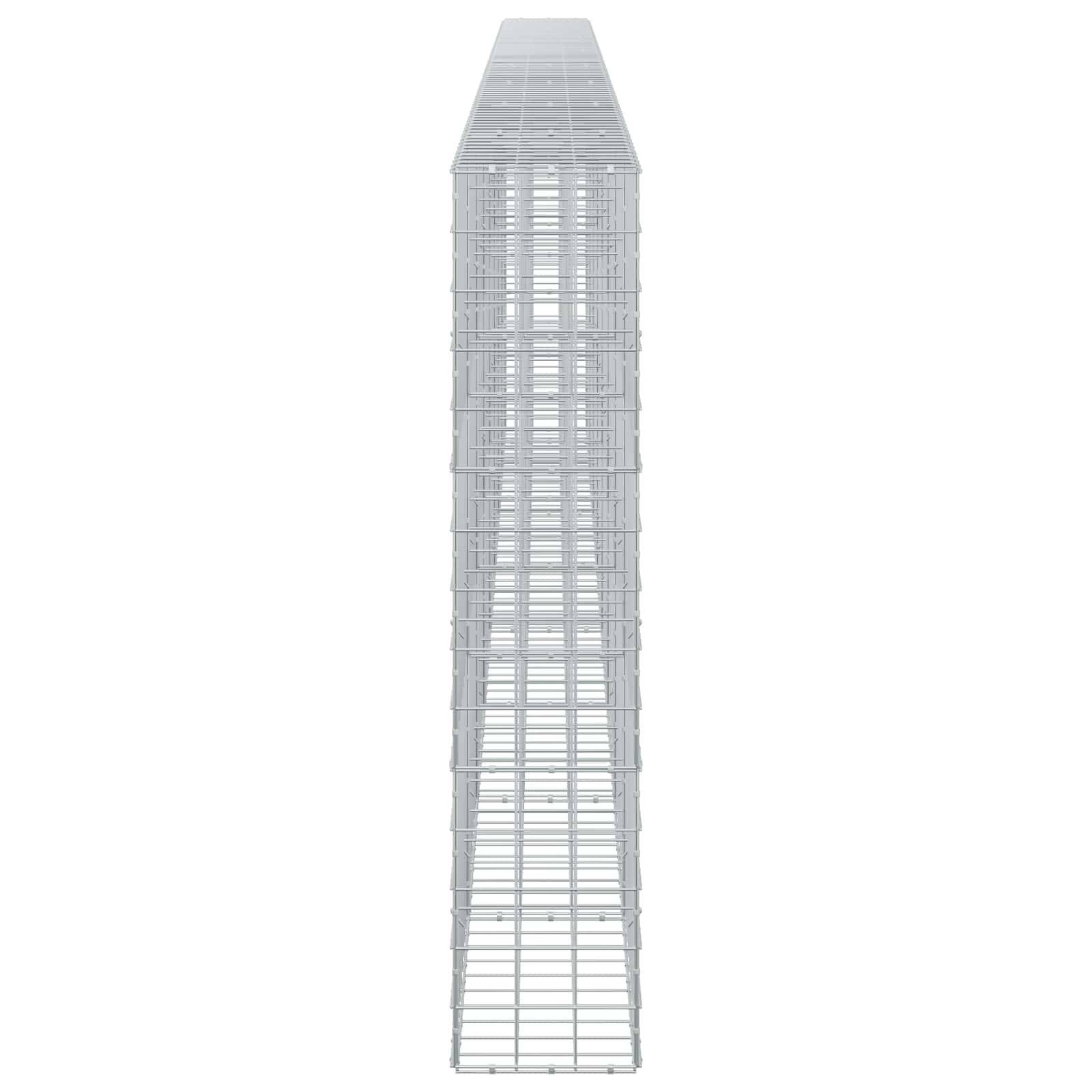 Eine hohe, schmale graue 3D-Architekturstruktur oder ein Turmmodell mit einem Gitterrahmen, isoliert auf weißem Hintergrund dargestellt.