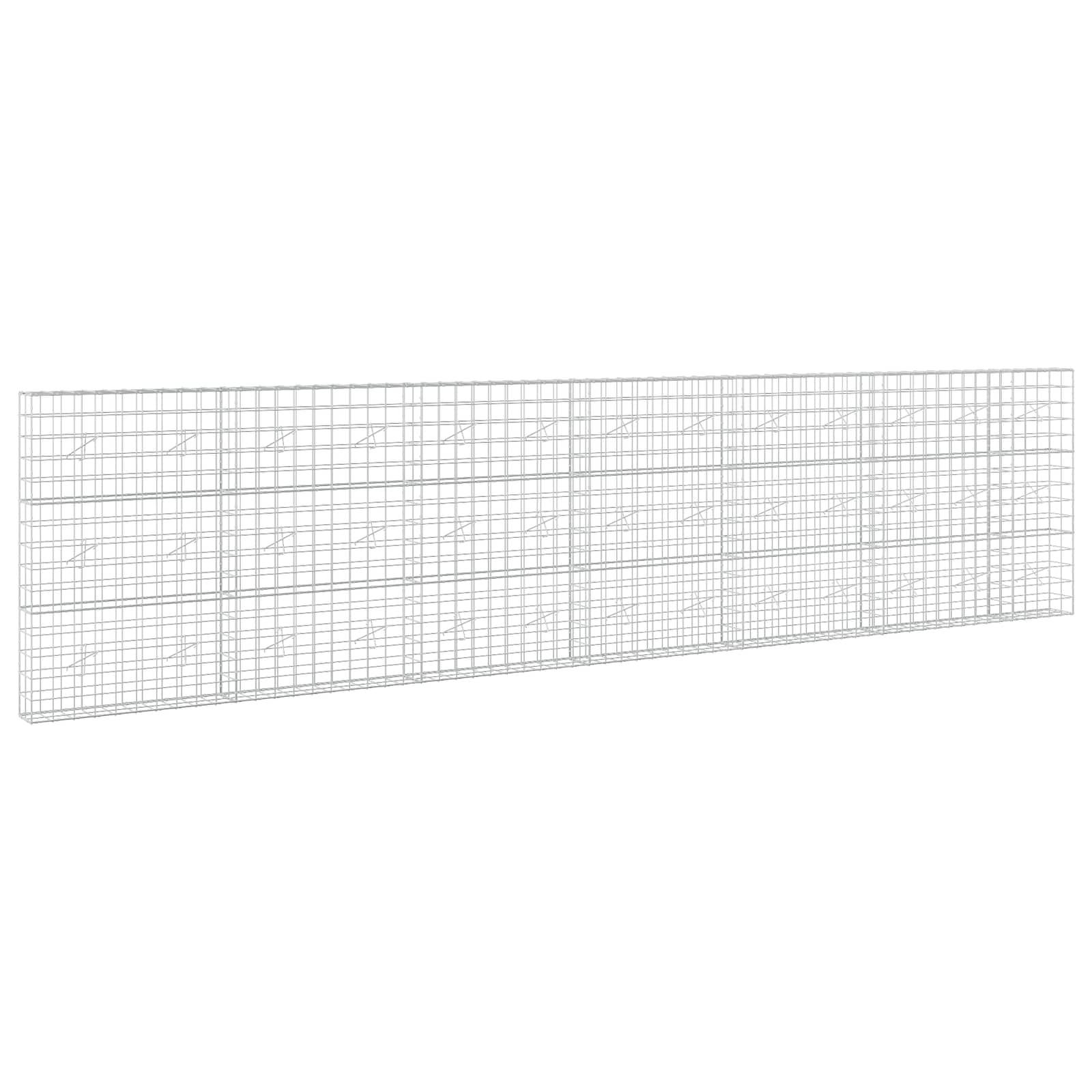 Langwire-Maschendraht-Zaun panel in Perspektive auf weißem Hintergrund dargestellt.