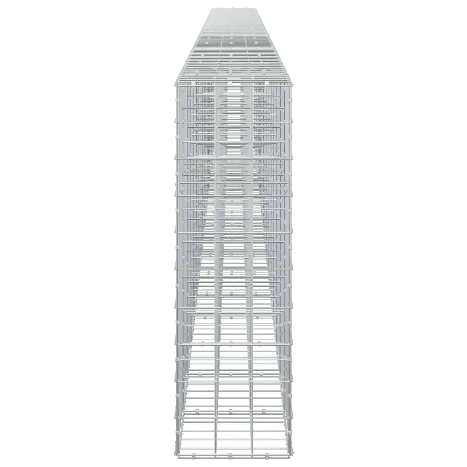 Hoher weißer Metallgitterturm oder Gestell in Vorderansicht dargestellt, oben schmal und an der Basis breiter, freigestellt auf weißem Hintergrund.
