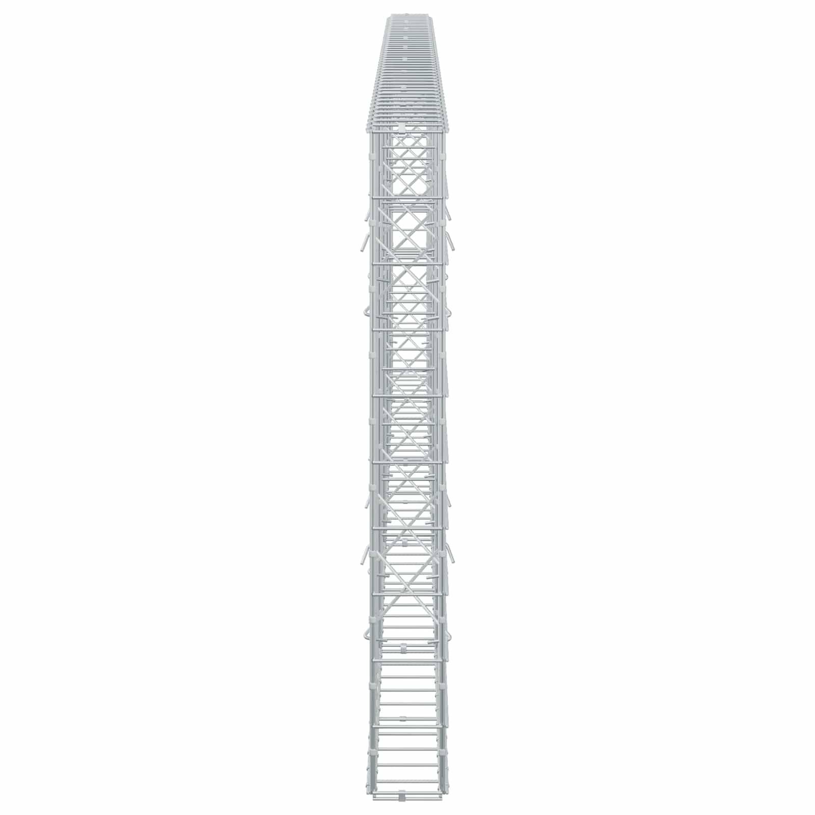 Ein großer weißer Metallgitterturm oder Mast, aufrecht vor einem einfachen weißen Hintergrund dargestellt.