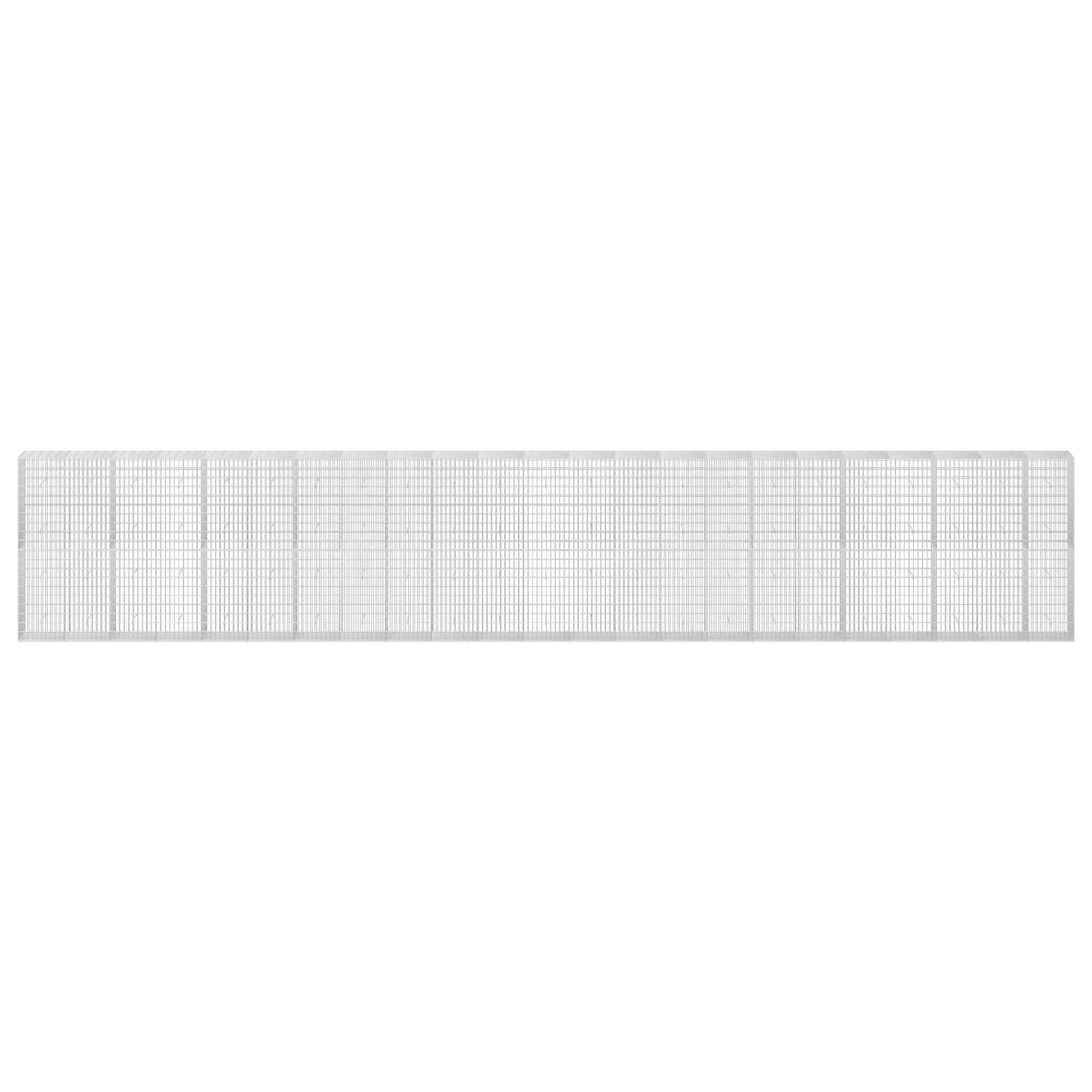 Langes graues Metallgitterpanel oder Zaun-Abschnitt horizontal auf weißem Hintergrund angezeigt.