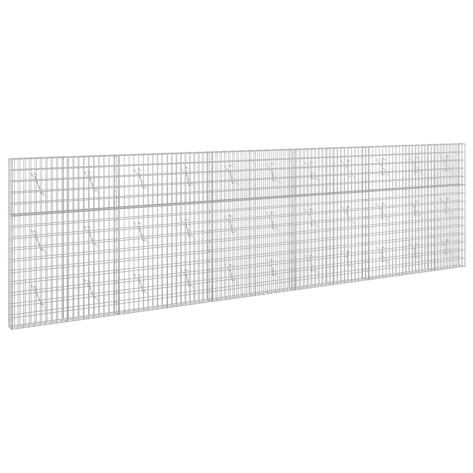 Langes rechteckiges Drahtgeflecht-Panel mit dichtem Gitter und verstärkten horizontalen Bändern, auf weißem Hintergrund dargestellt.