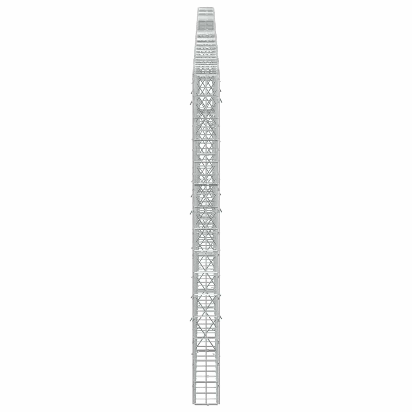 Ein großer, schmaler grauer Gitterturm oder Mast steht zentriert vor einem einfachen weißen Hintergrund.