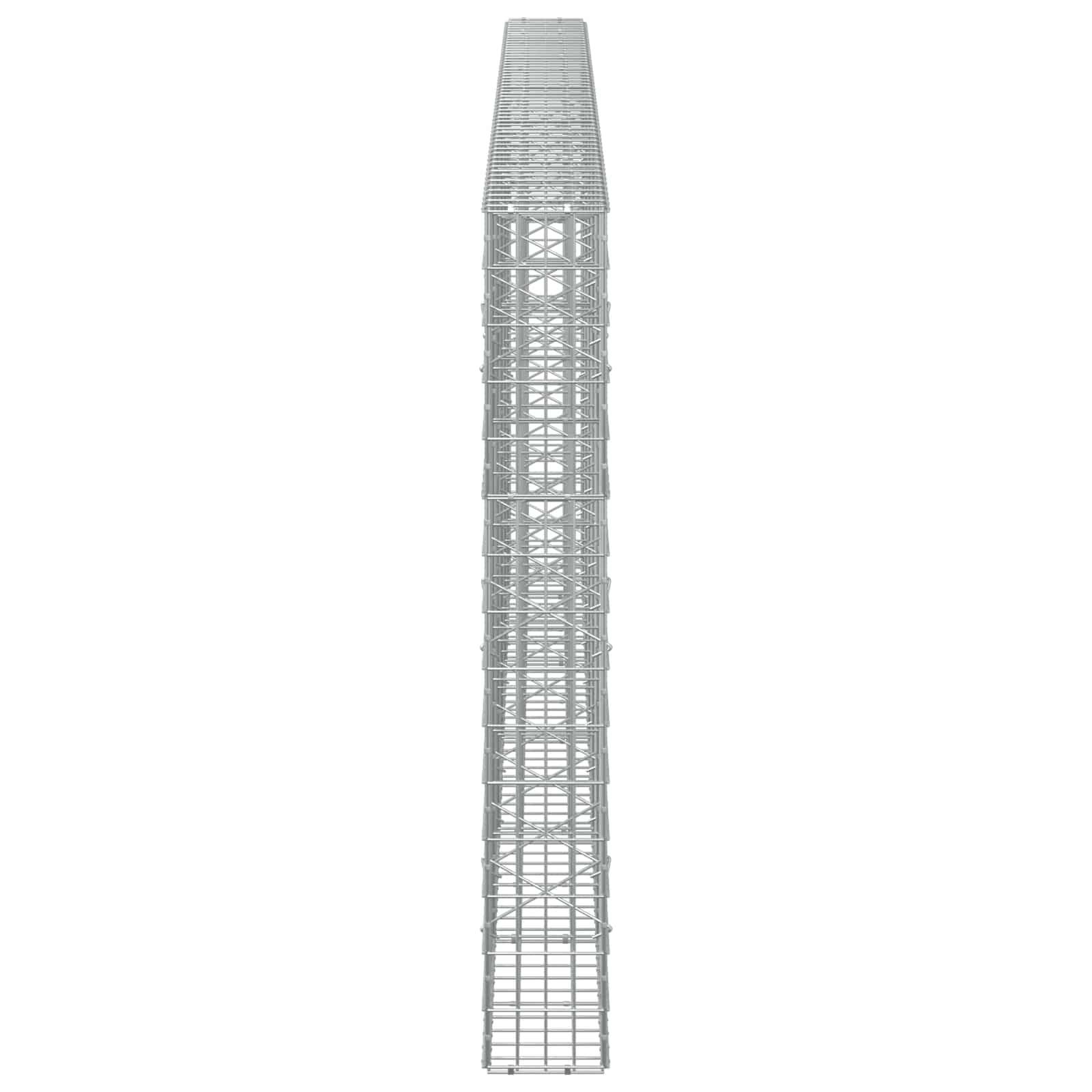 Hoher grauer Metallgitterturm oder Brückenpfeiler vor weißem Hintergrund, dargestellt als vertikales Strukturmodell oder Rendering.