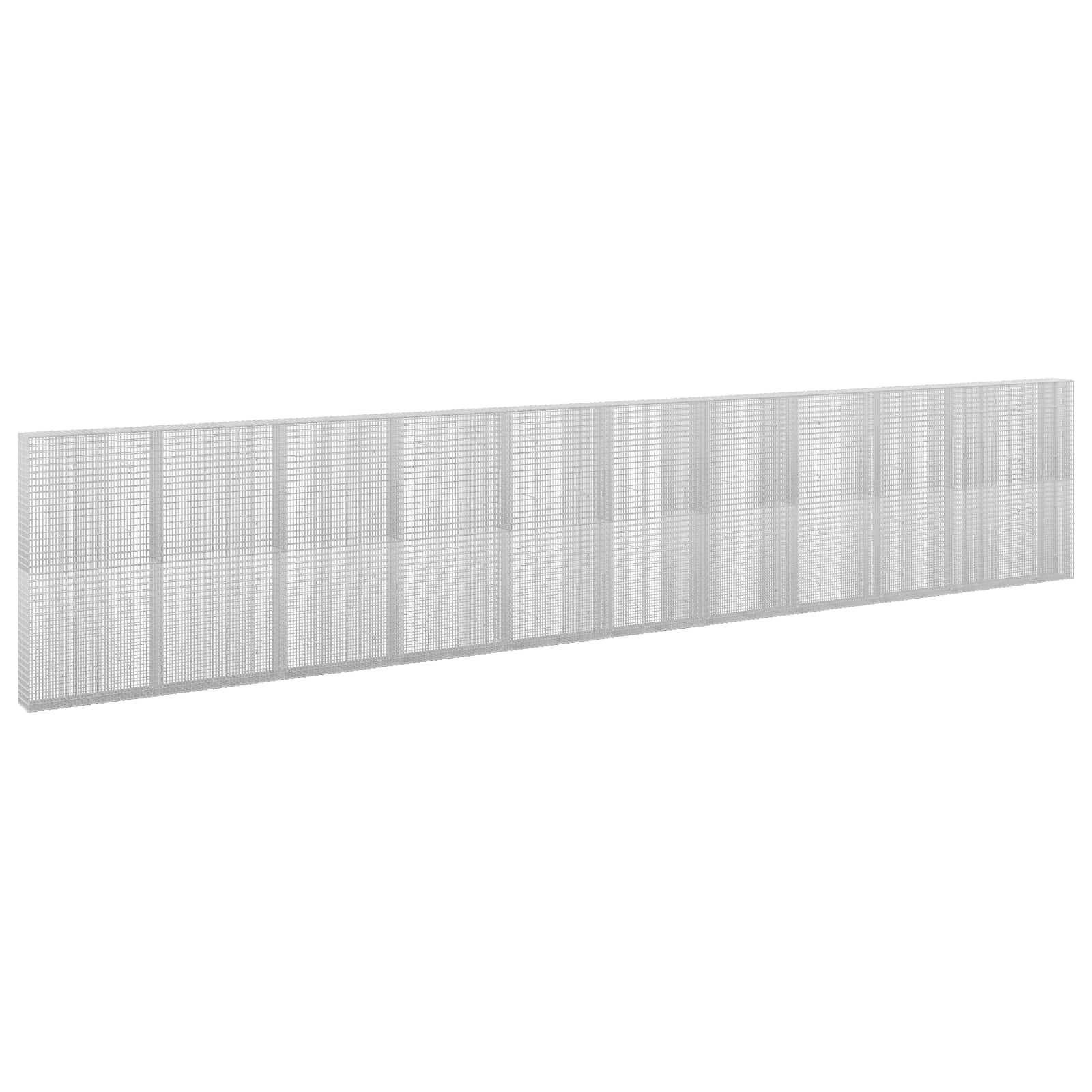 Langes weißes modulares Maschendraht-Zaunelement vor neutralem Hintergrund, in Perspektive betrachtet.