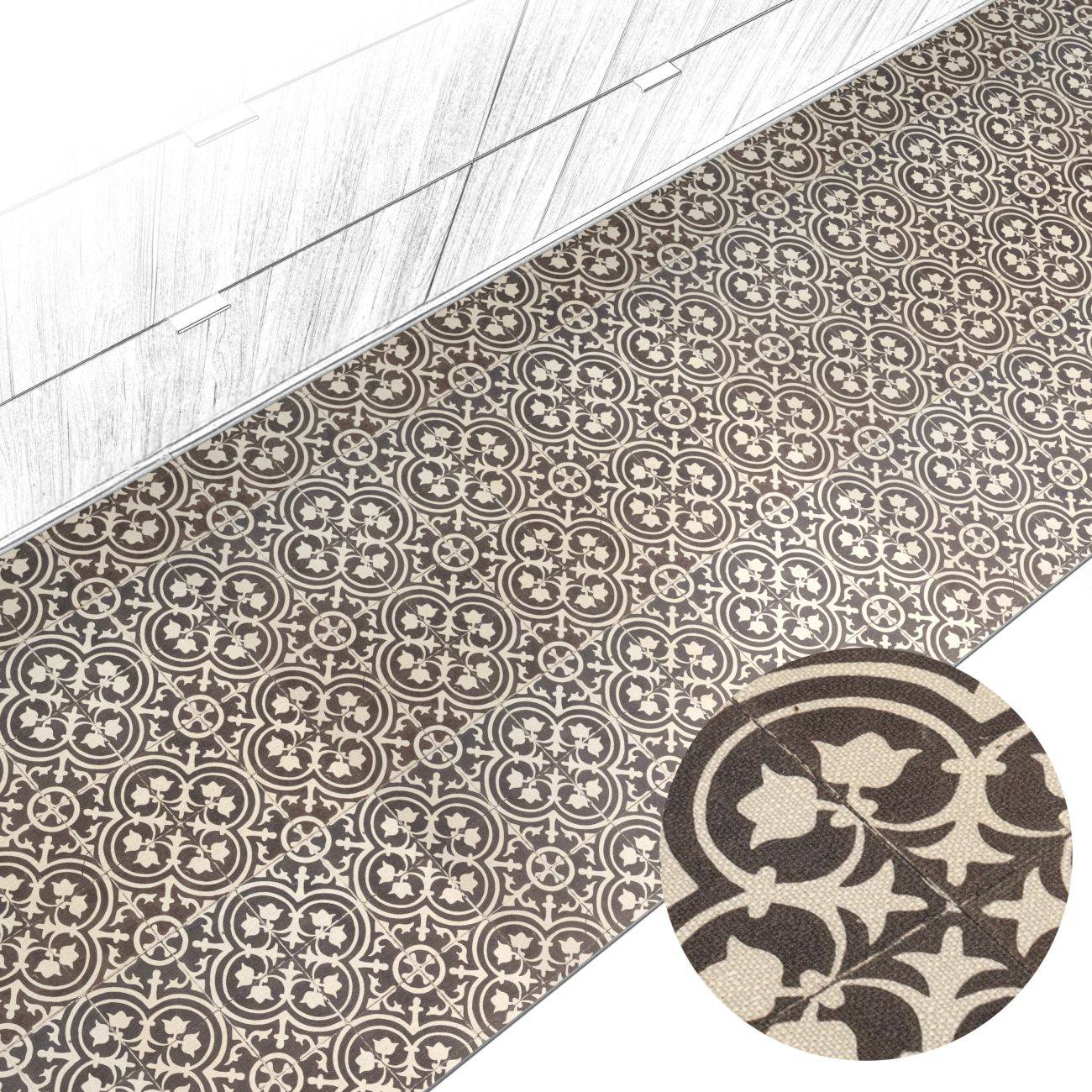 Diagonal gemusterte Bodenfliesen mit wiederholten floralen Medaillons in Braun und Creme, gezeigt mit einer kreisförmigen Detailvergrößerung unten rechts.