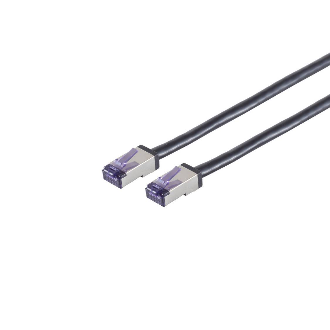 Zwei schwarze Ethernet-Kabel mit violetten RJ45-Steckern auf weißem Hintergrund.