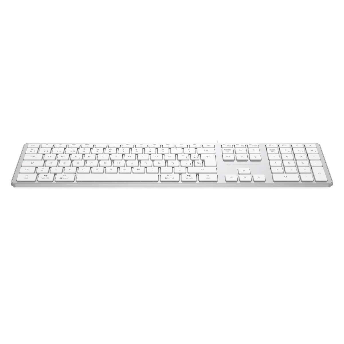 Weiße Vollformat-Computertastatur mit numerischem Ziffernblock, zentriert auf einfachem Hintergrund dargestellt.