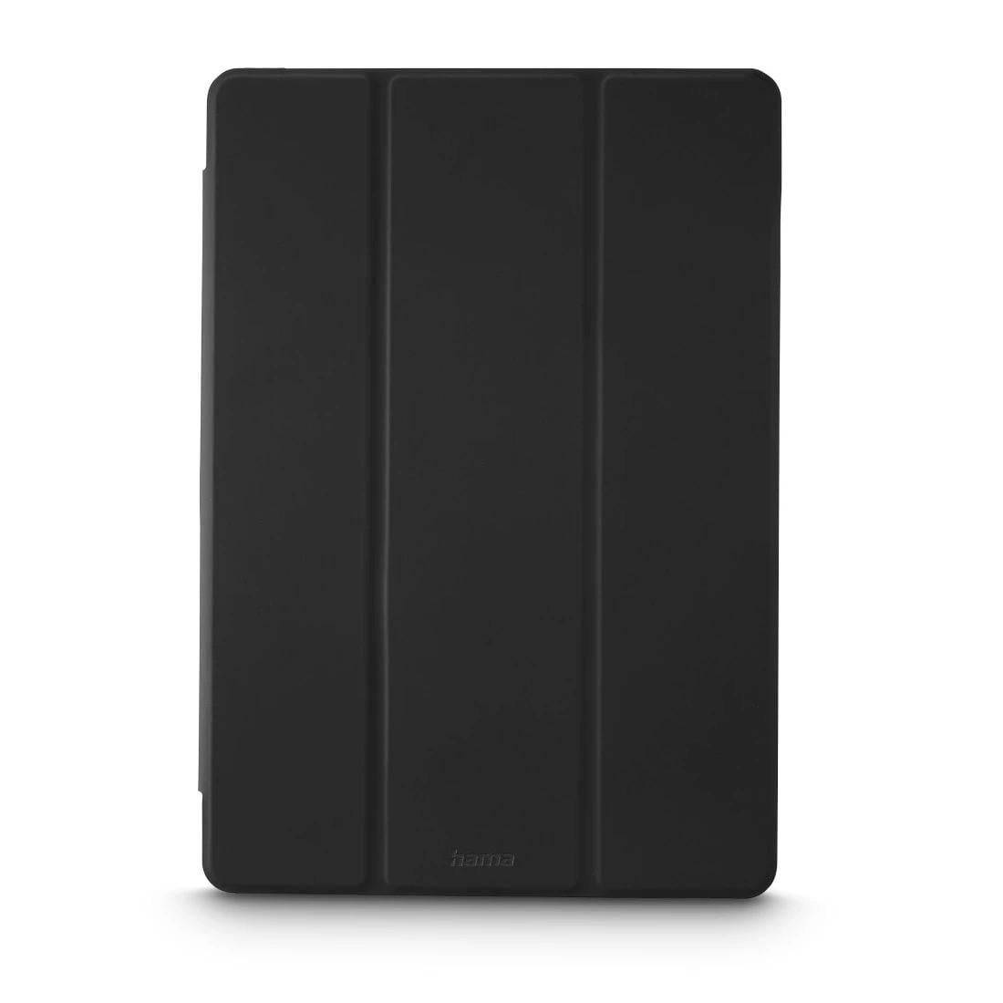 Schwarzes dreifach gefaltetes Tablet-Folio-Etui, geschlossen, auf weißem Hintergrund abgebildet.