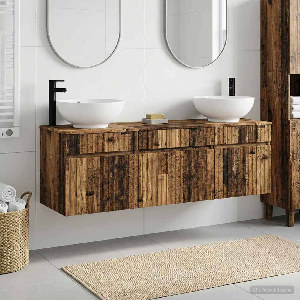 Modernes Badezimmer mit zwei runden Waschbecken auf einem rustikalen Holzwaschtisch, ovalen Spiegeln und einem geflochtenen Teppich auf dem Boden.