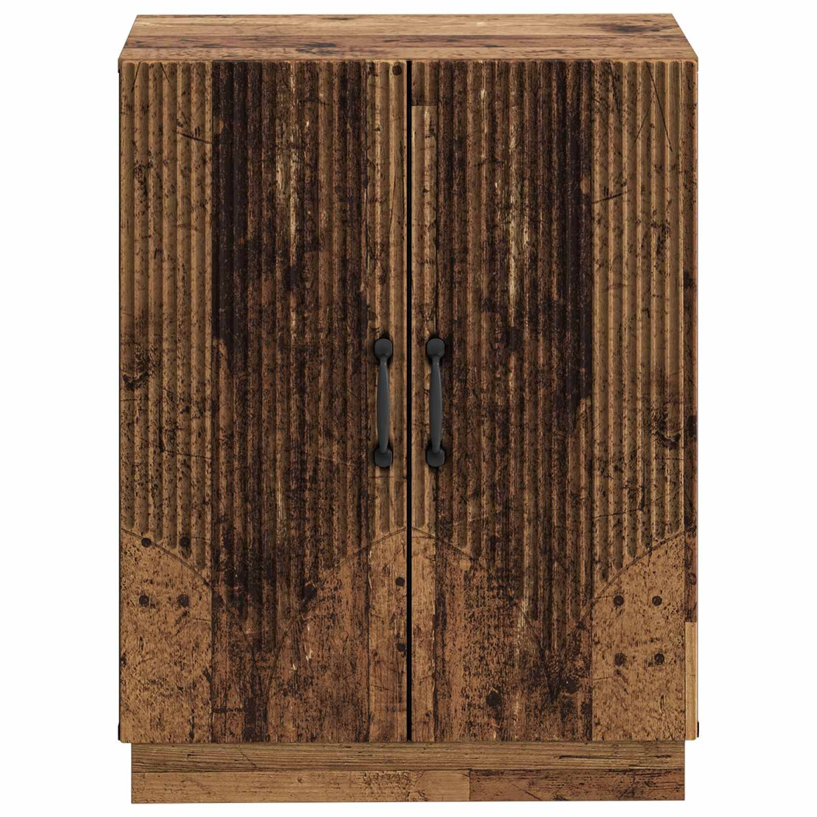 Rustikaler Holzschrank mit zwei vertikalen Türen und dunklen Metallgriffen, Vorderansicht.