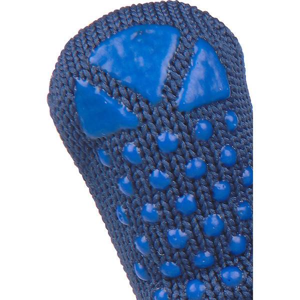 Nahaufnahme einer blauen strukturierten Schuhsohle mit erhabenen Griffpunkten und Flexkerben auf weißem Hintergrund.