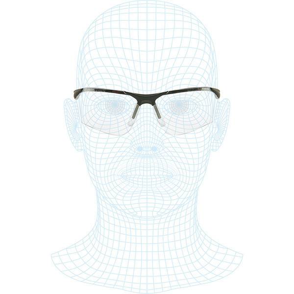 Schwarze Brille auf einem transparenten Drahtgitter-Menschenkopf, der Passform und Platzierung über den Augen zeigt.