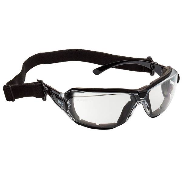 Klare Schutzbrille mit schwarzem Gummiband und umwickelnden Gläsern auf weißem Hintergrund.