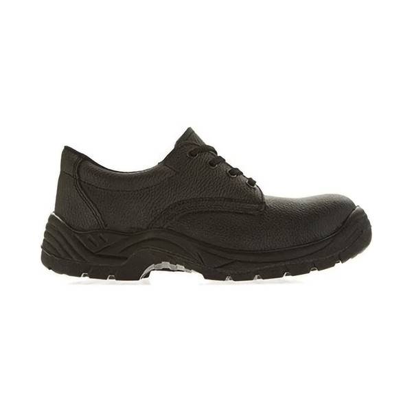 Schwarzer Schnürarbeitssschuh in Seitenansicht auf einem einfachen weißen Hintergrund
