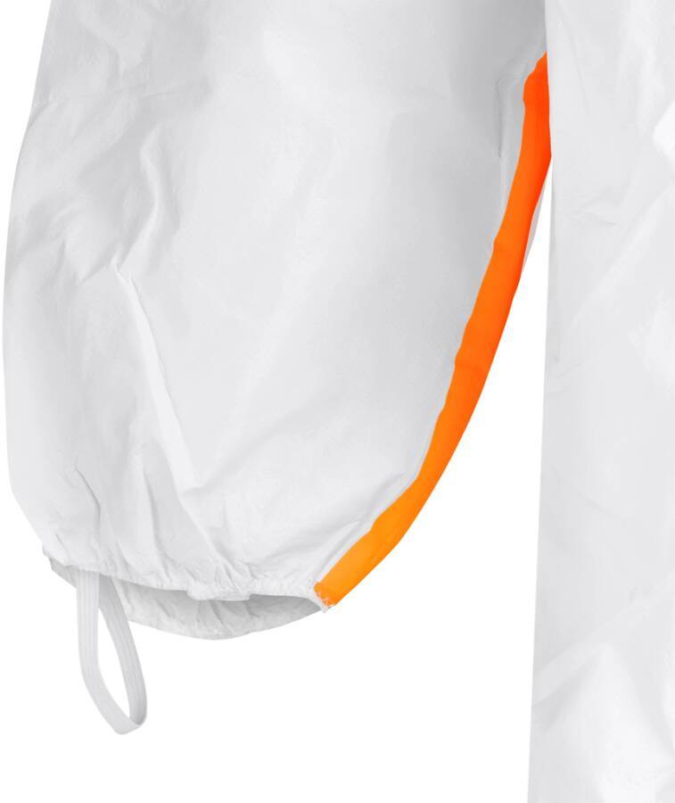 Nahaufnahme eines weißen Jackettärmels mit einem leuchtend orangefarbenen Seitenstreifen und einer herabhängenden Manschettenöse.