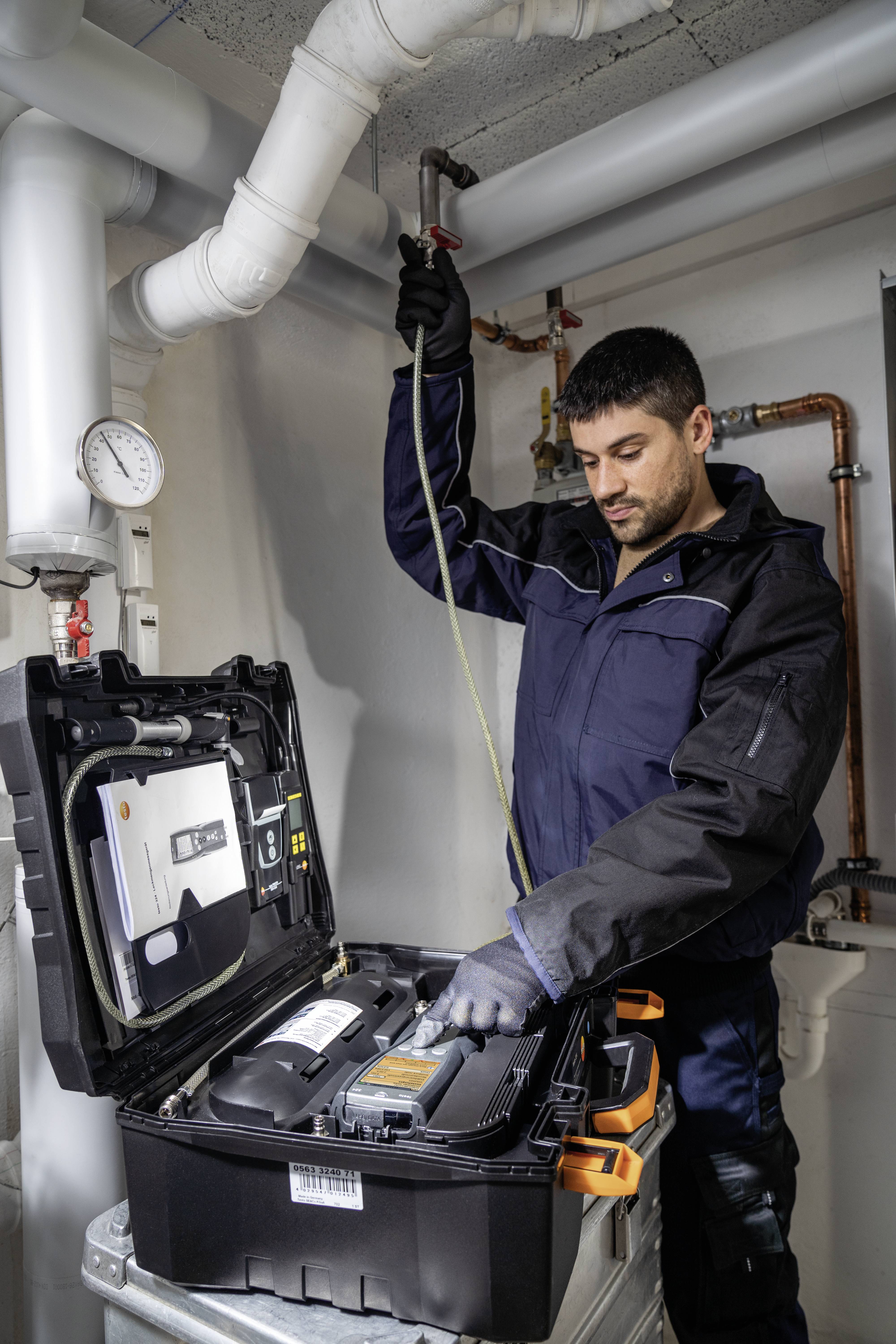 Leak detector testo Basis Set 324