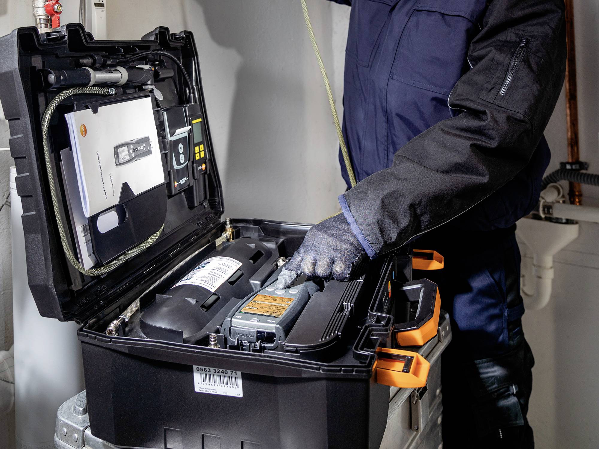 Leak detector testo Profi-Set 324