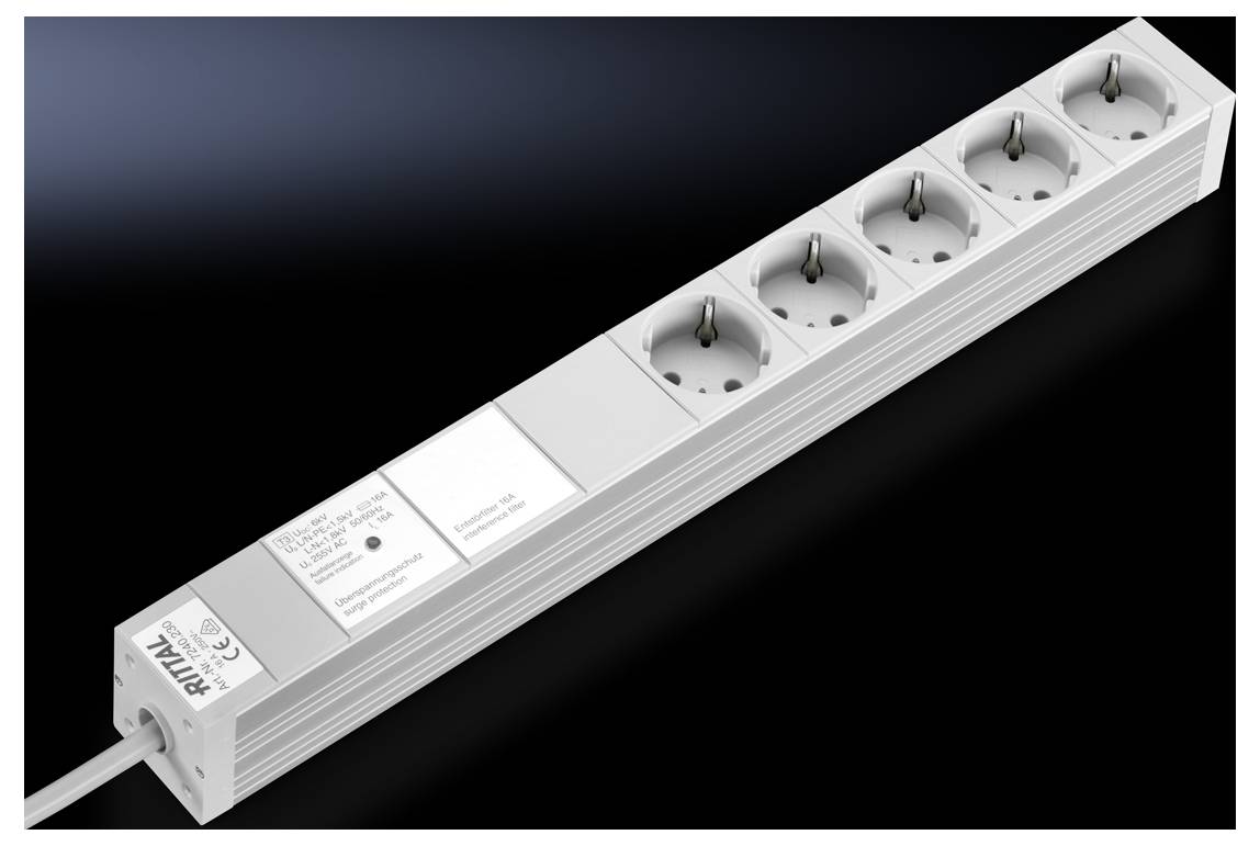 Five-socket extension block, suitable for European plugs. Marked with CE and TÜV certification, manufactured by Rittal.