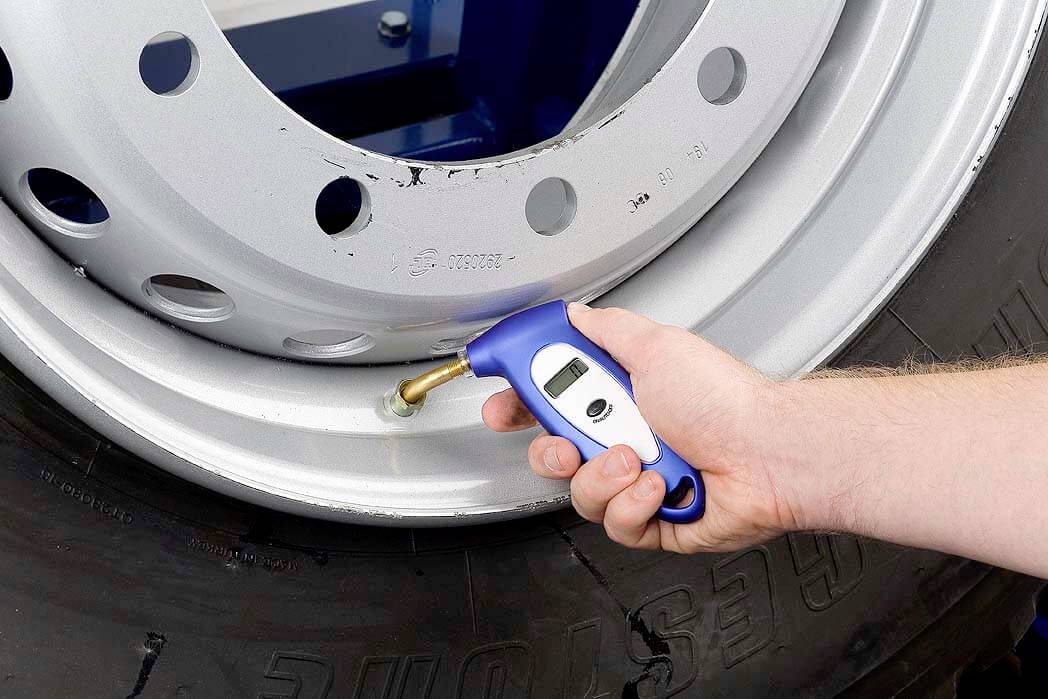 Kunzer 7RDP01 Tyre pressure gauge Digital Air pressure reading range 9.99 bar (max.)