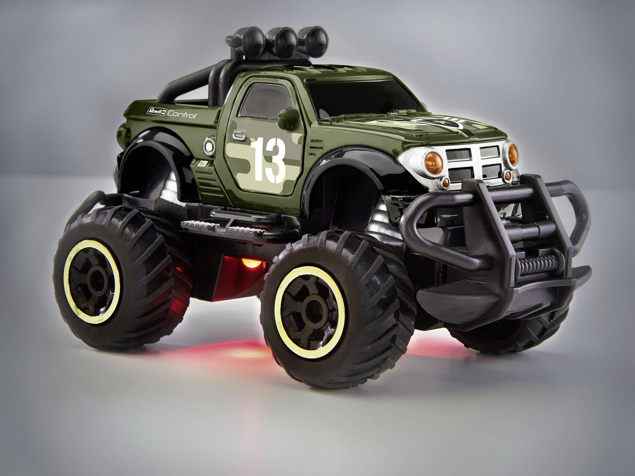 Revell Control 23491 RC model car for beginners Electric