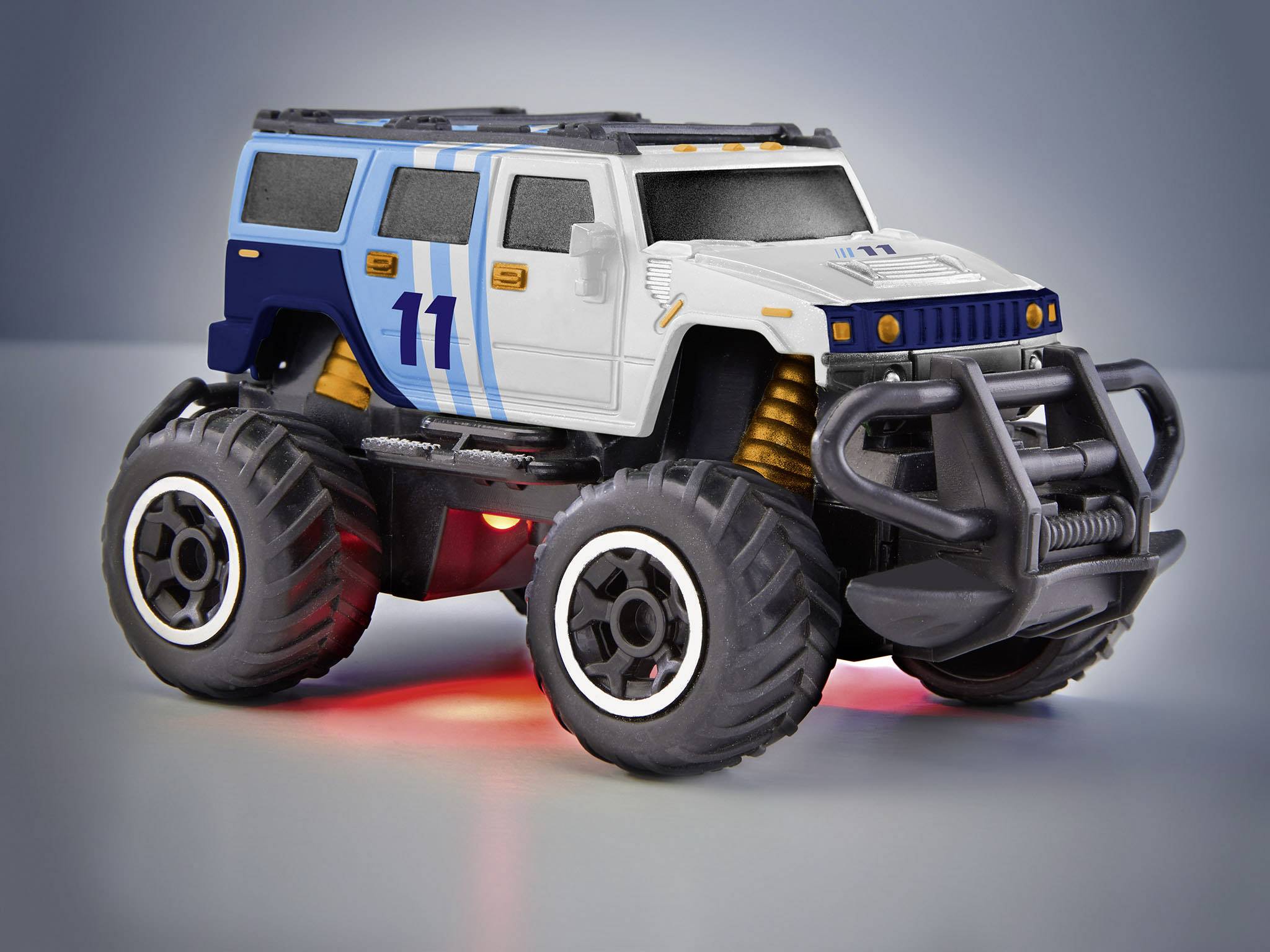 Revell Control 23493 Line Backer RC model car for beginners Electric