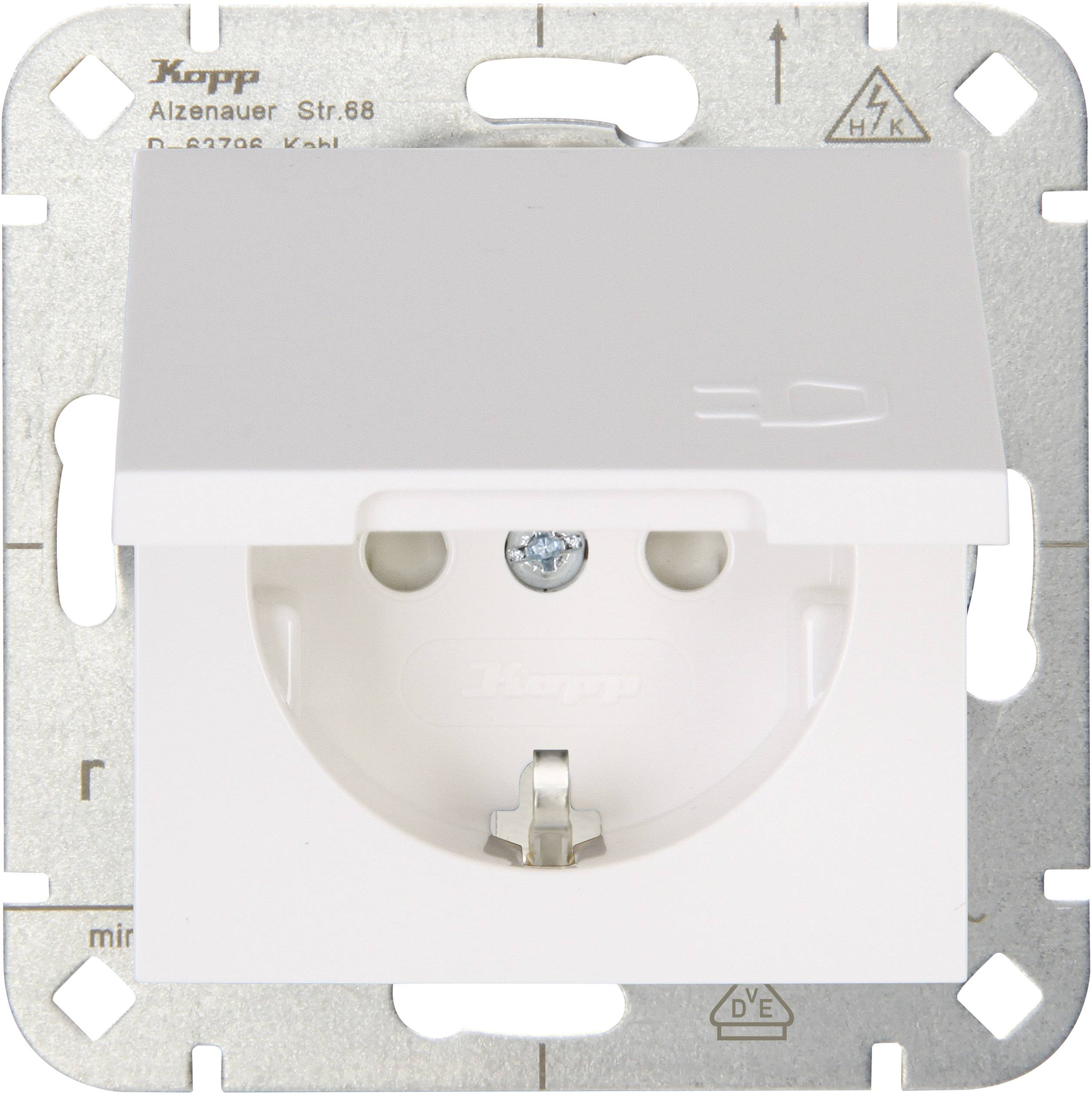 White earthed socket with hinged cover and 'Kopp' brand labelling. It is suitable for indoor use and provides additional protection.