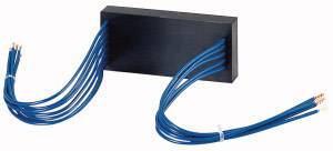 A black block with blue cables extending from both sides. The cable ends are interconnected.