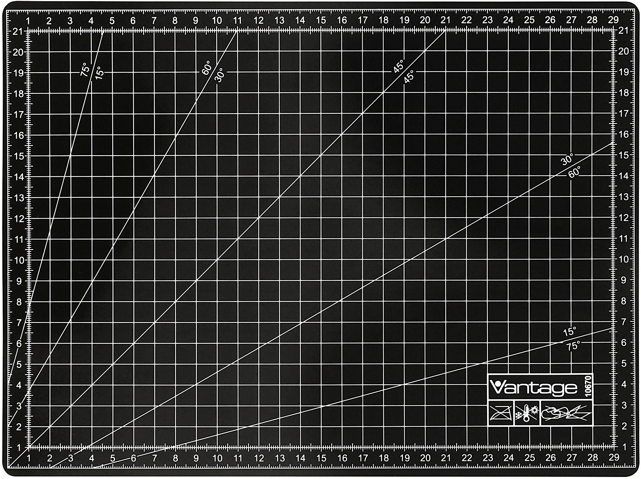 Cutting mat with grid and angle markings, Vantage logo in the bottom right. Shows centimetre measurements along the edges.