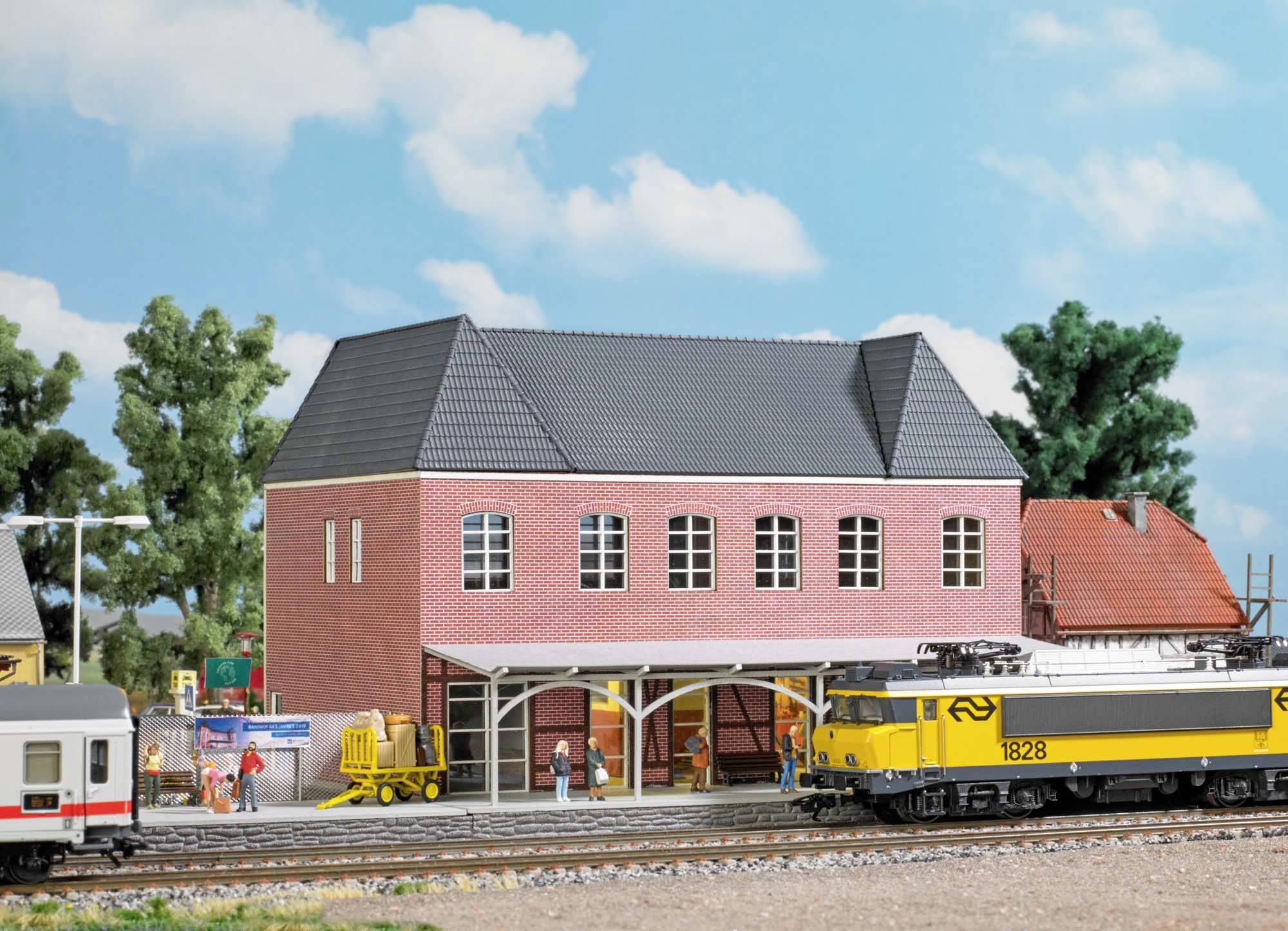 Busch 1661 H0 Bad Bentheim Train Station