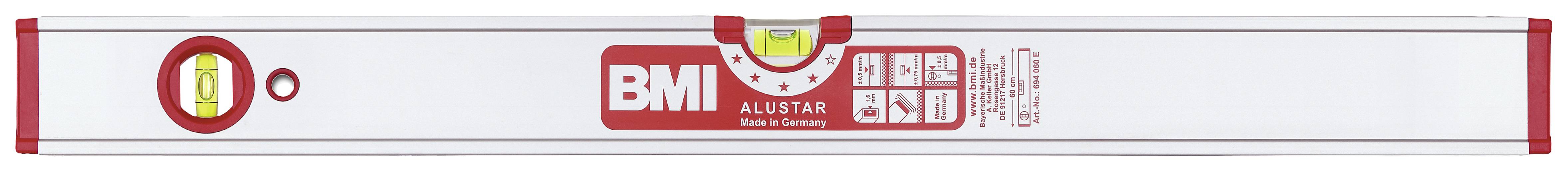 Spirit level made of aluminium with a transparent casing, marked for precise alignment. Essential tool in construction.