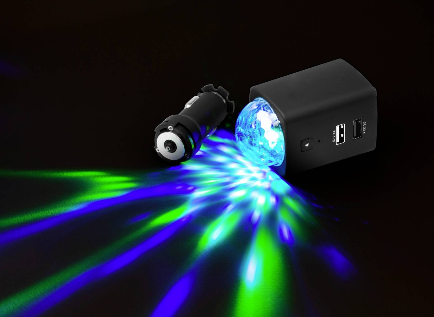 Technaxx Disco Mobile-Auto Charger TX-159 Max. load capacity=2.1 A 12/24 V, 5 V via USB